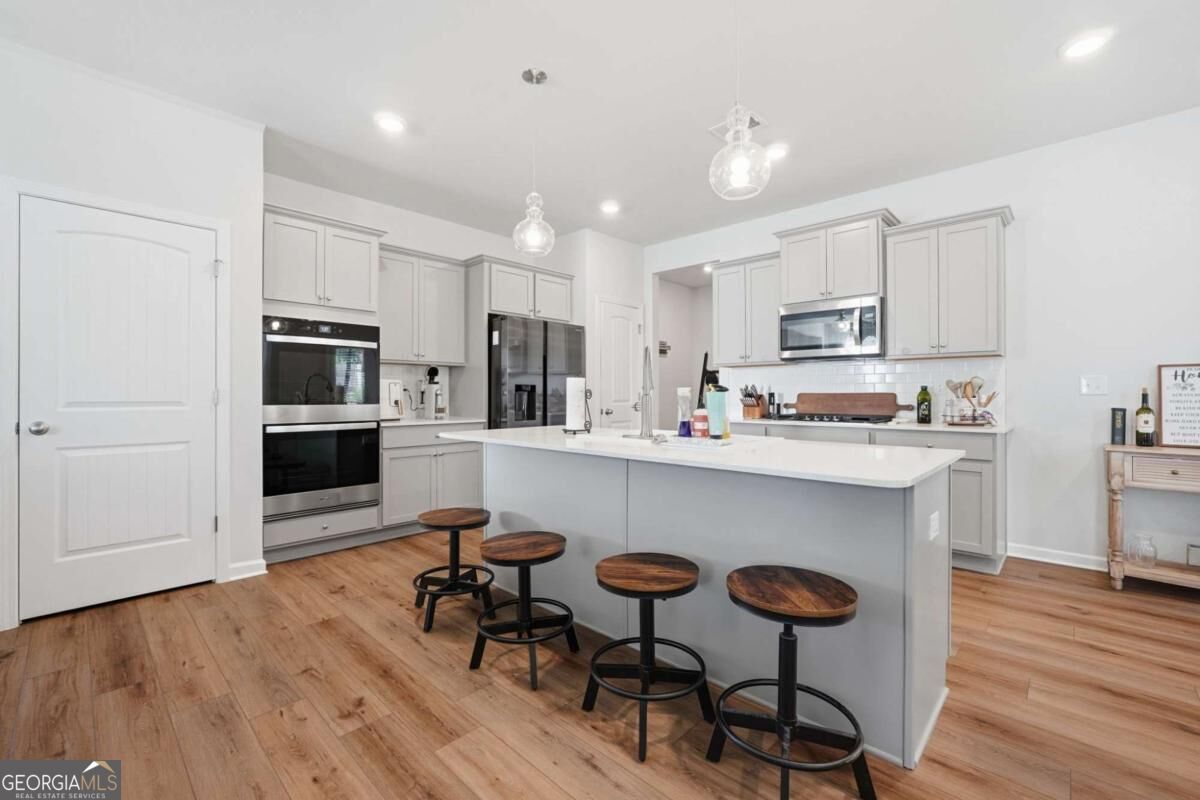 4010 Diane Lane Property Photo 18