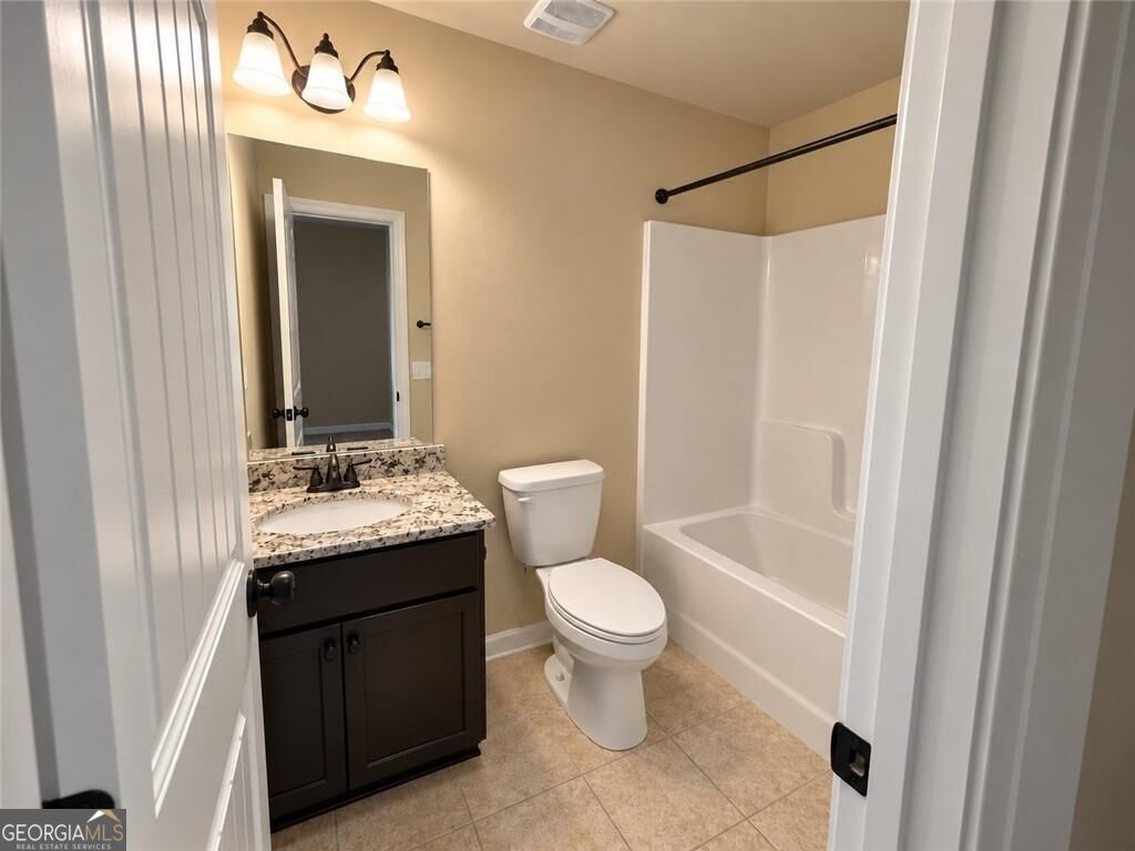 682 Mallard Cove Property Photo 11