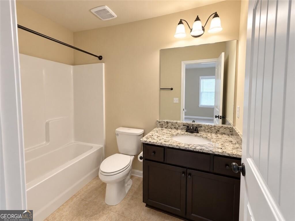 682 Mallard Cove Property Photo 12