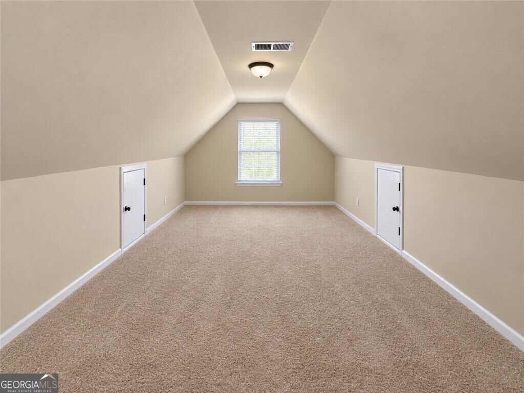 682 Mallard Cove Property Photo 19