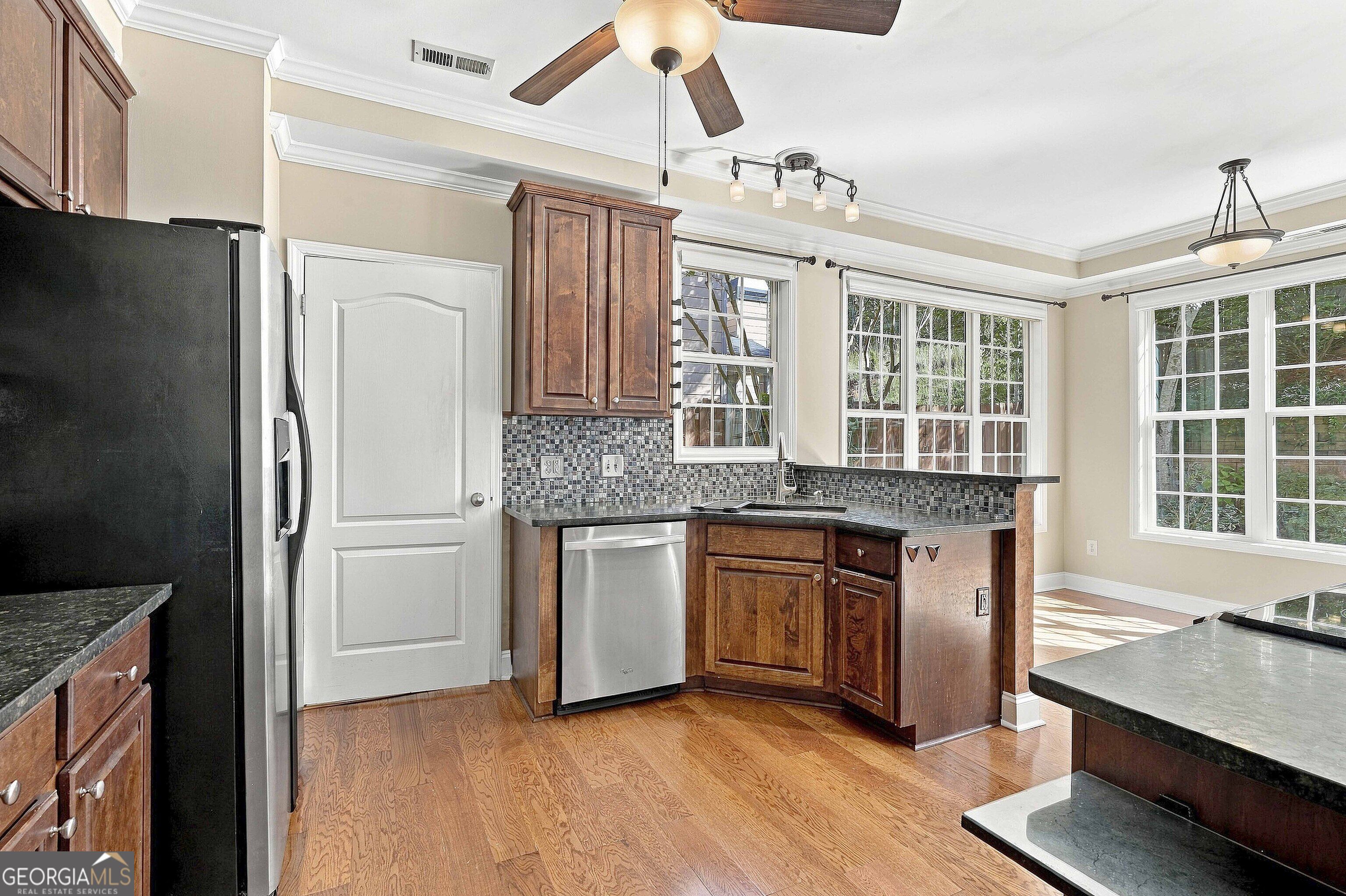 67 Village Park Drive Property Photo 23