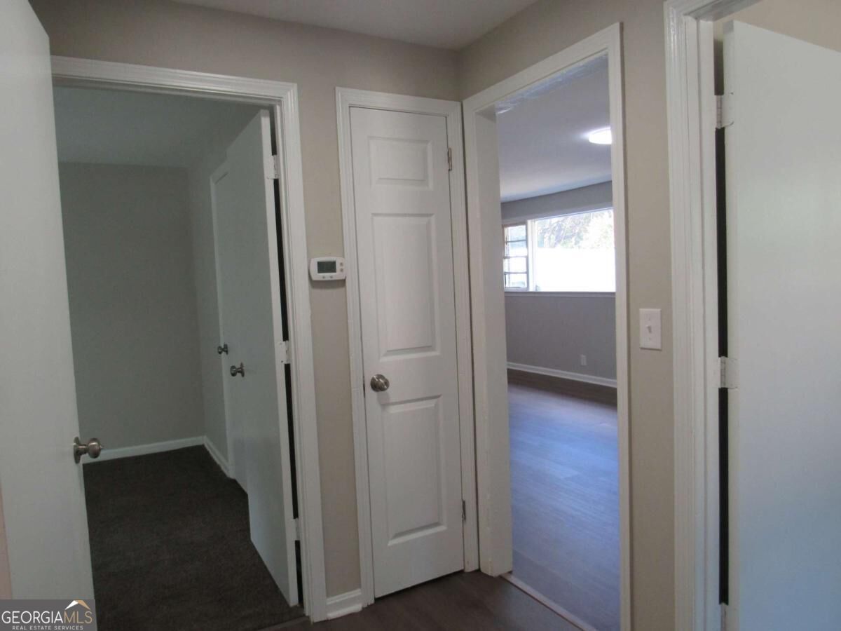 1616 Mathis Circle Property Photo 18