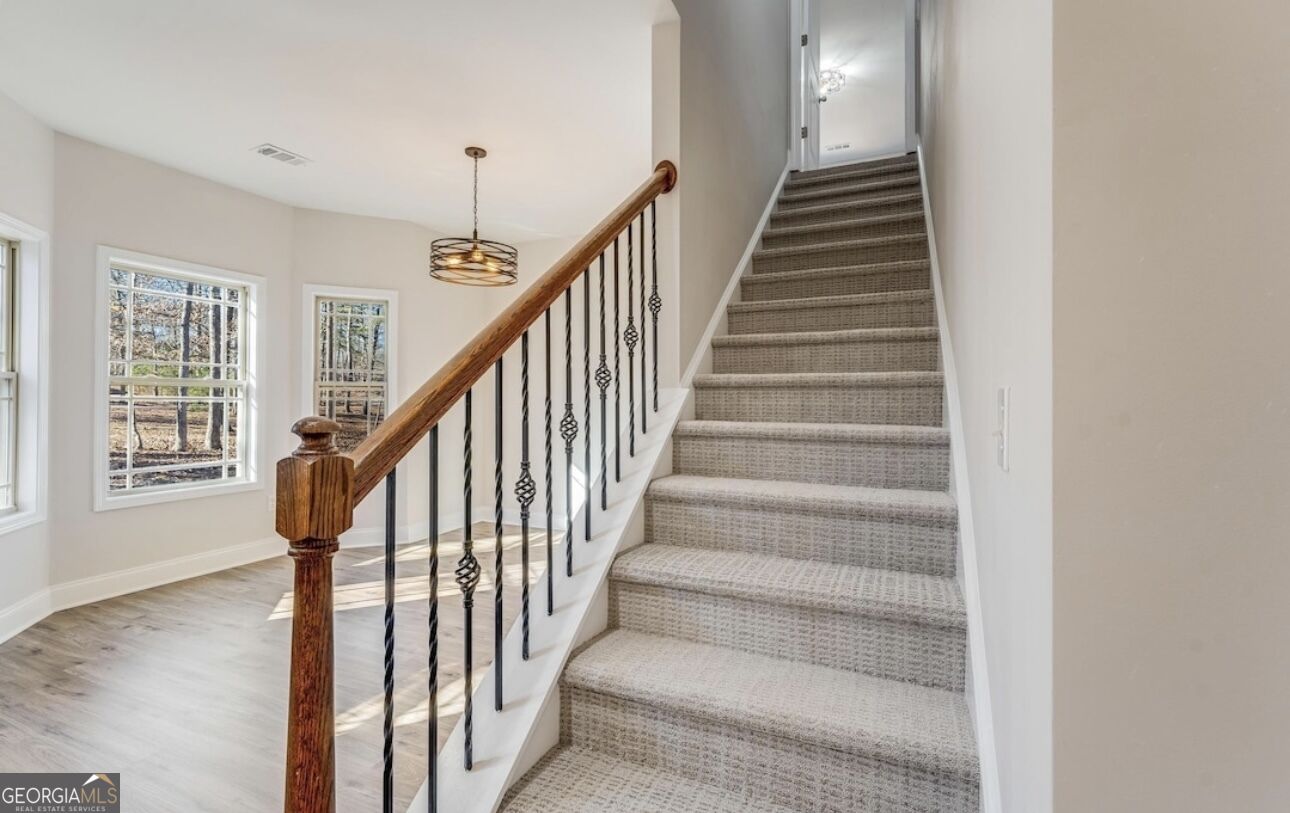 70 Ridgewood Lane Property Photo 14