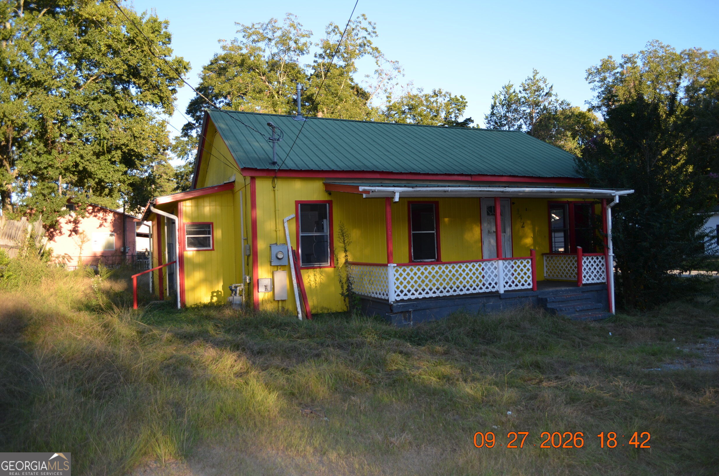 142 S Main Street Property Photo 1