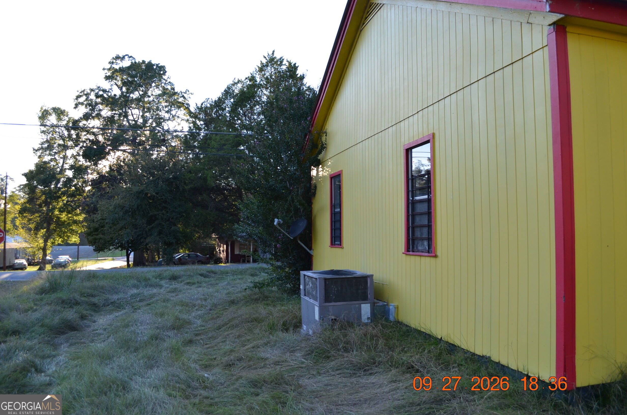 142 S Main Street Property Photo 2