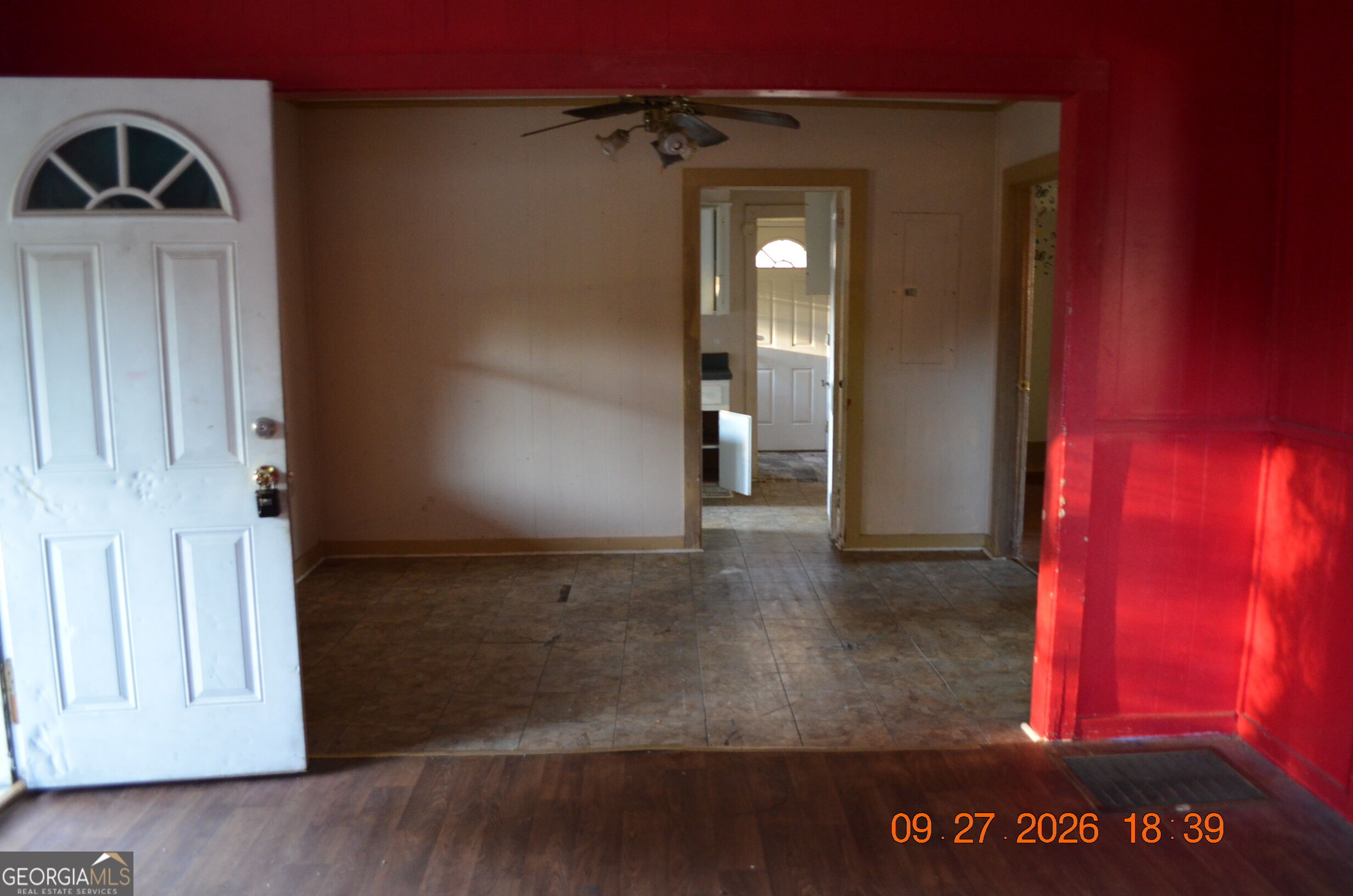 142 S Main Street Property Photo 5