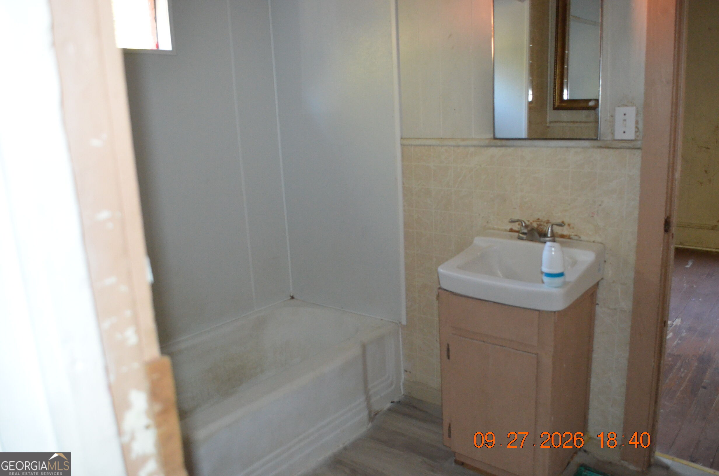 142 S Main Street Property Photo 13