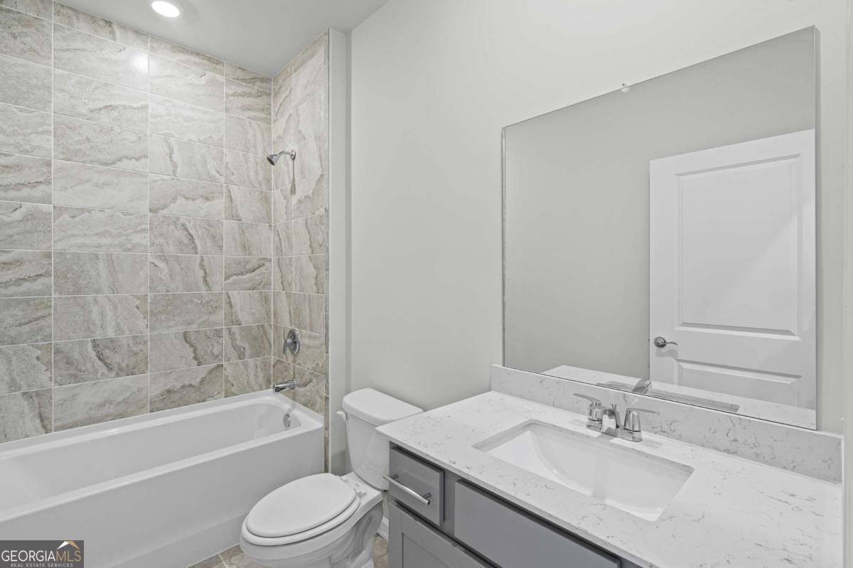 3123 Orwell Drive Property Photo 9