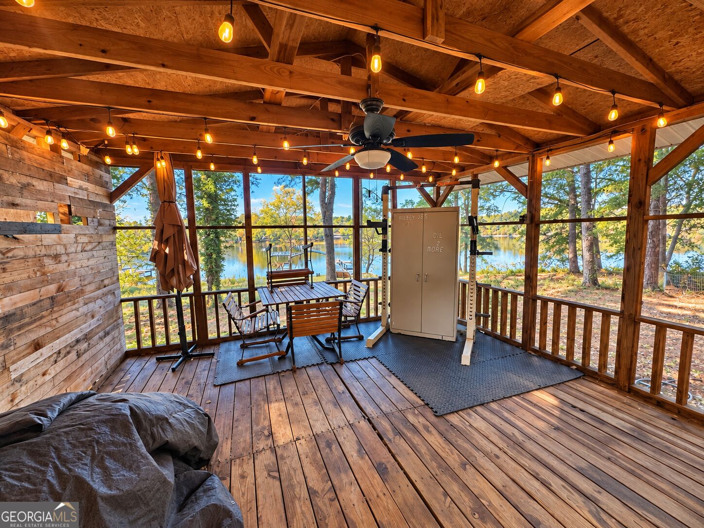 7170 Blacks Bluff Road Property Photo 8