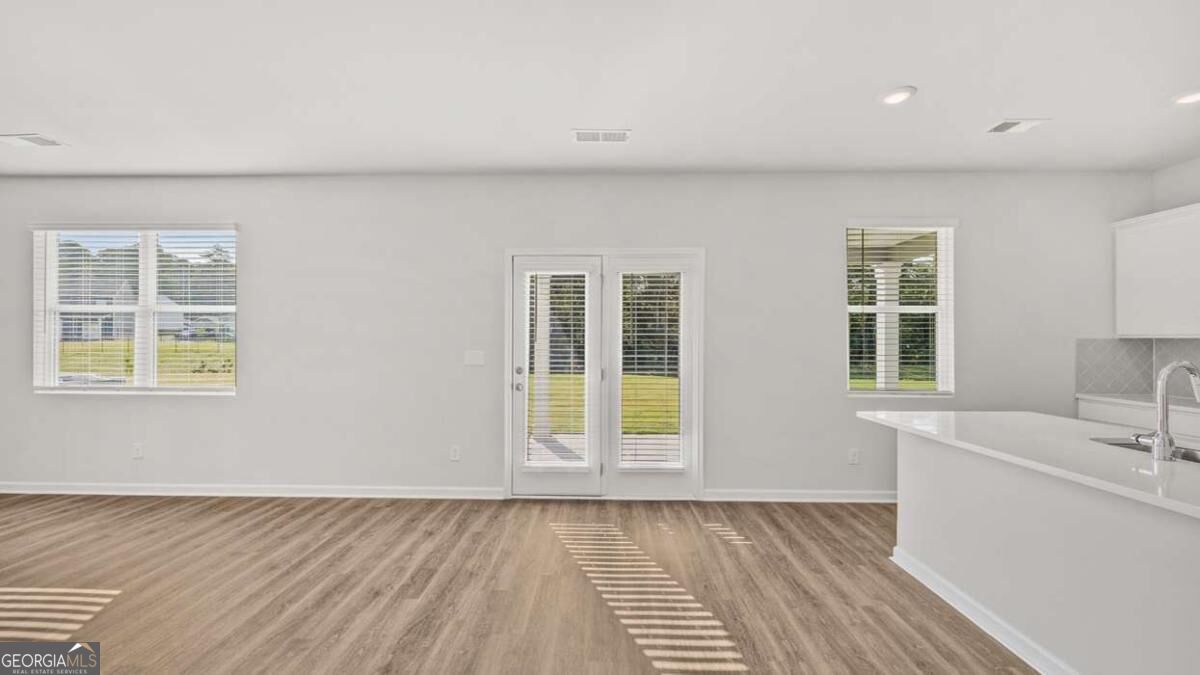 139 White Spruce Way Property Photo 14