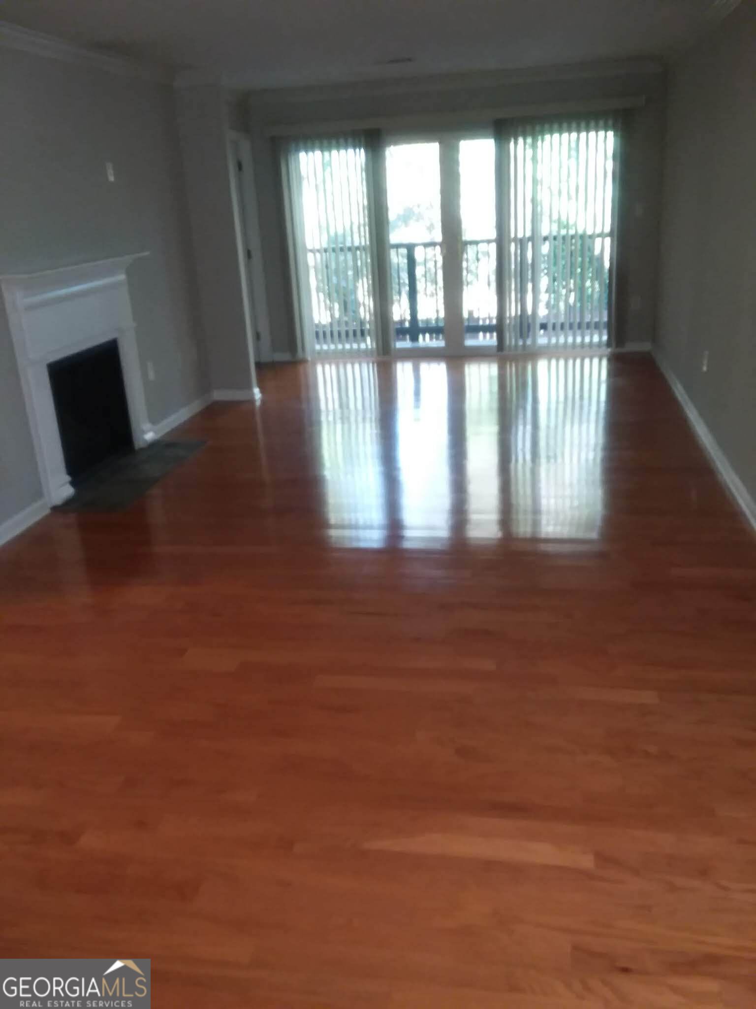 4111 Pine Heights Drive Ne Property Photo 3