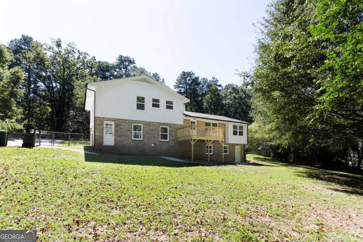 2882 Creek Drive Property Photo 10