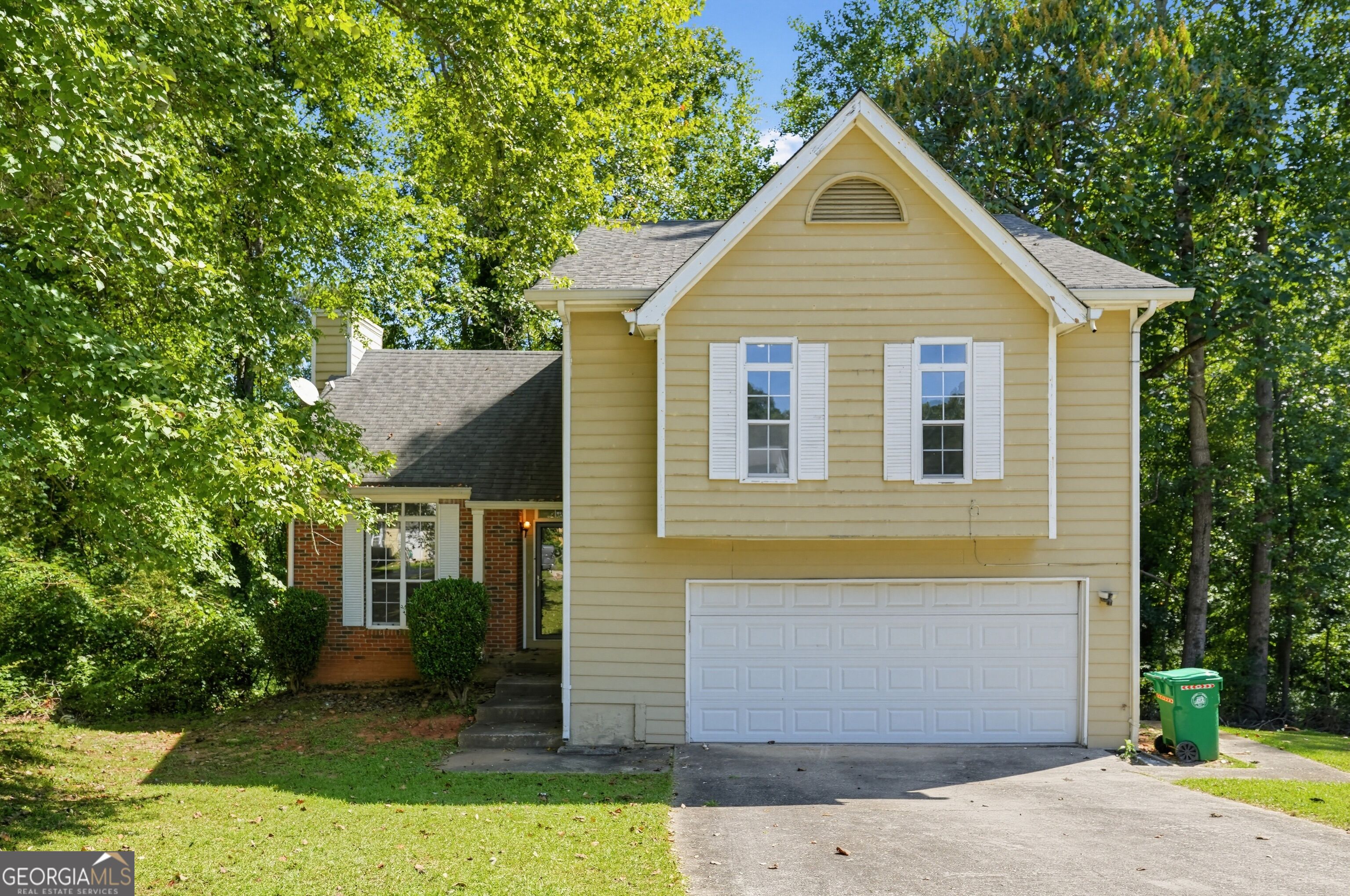 1207 Tyne Way Property Photo 1
