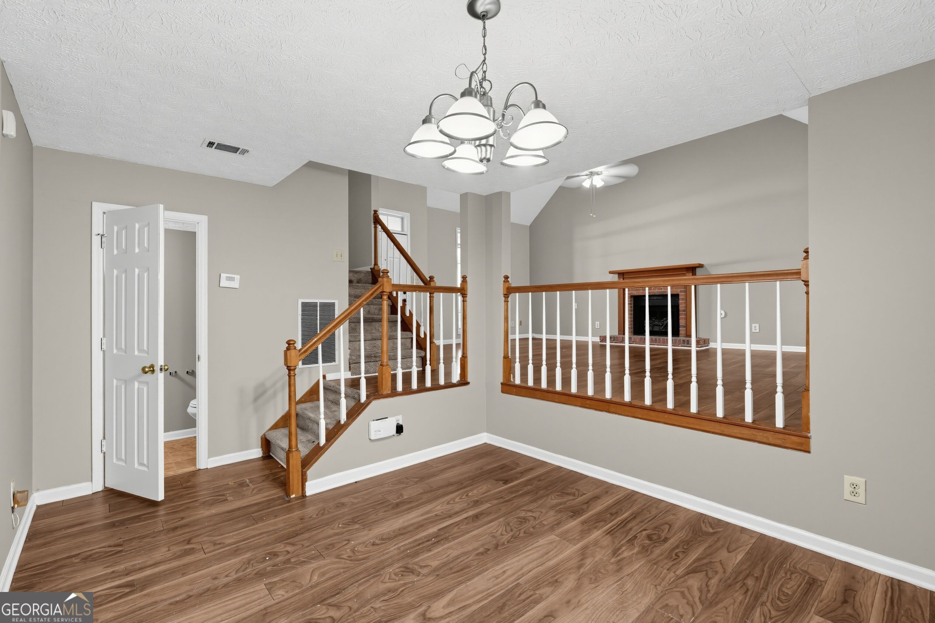 1207 Tyne Way Property Photo 12