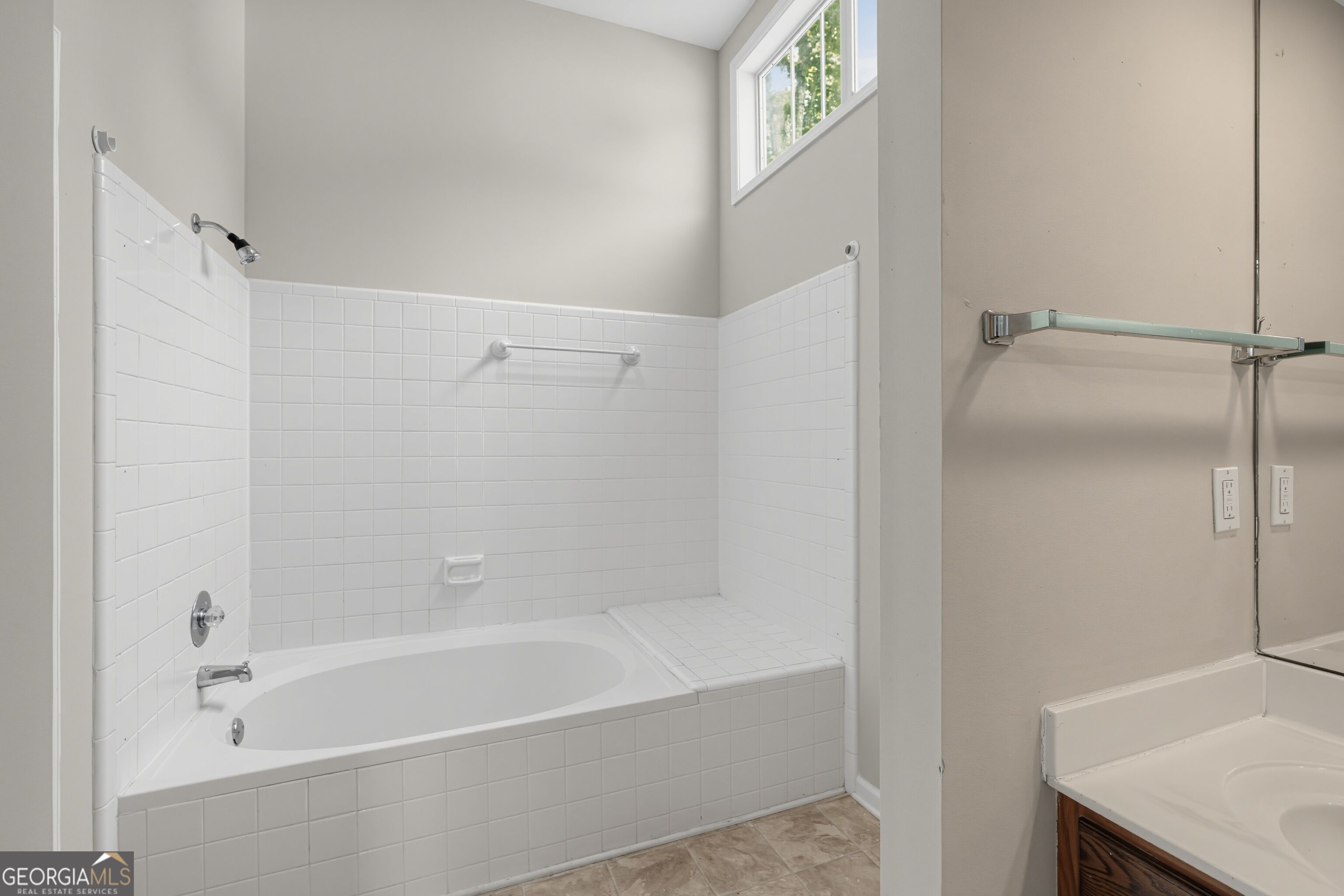 1207 Tyne Way Property Photo 32