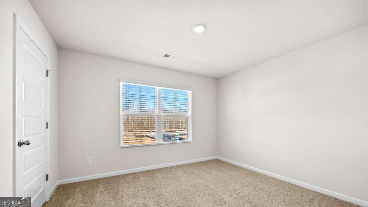155 White Spruce Way Property Photo 22