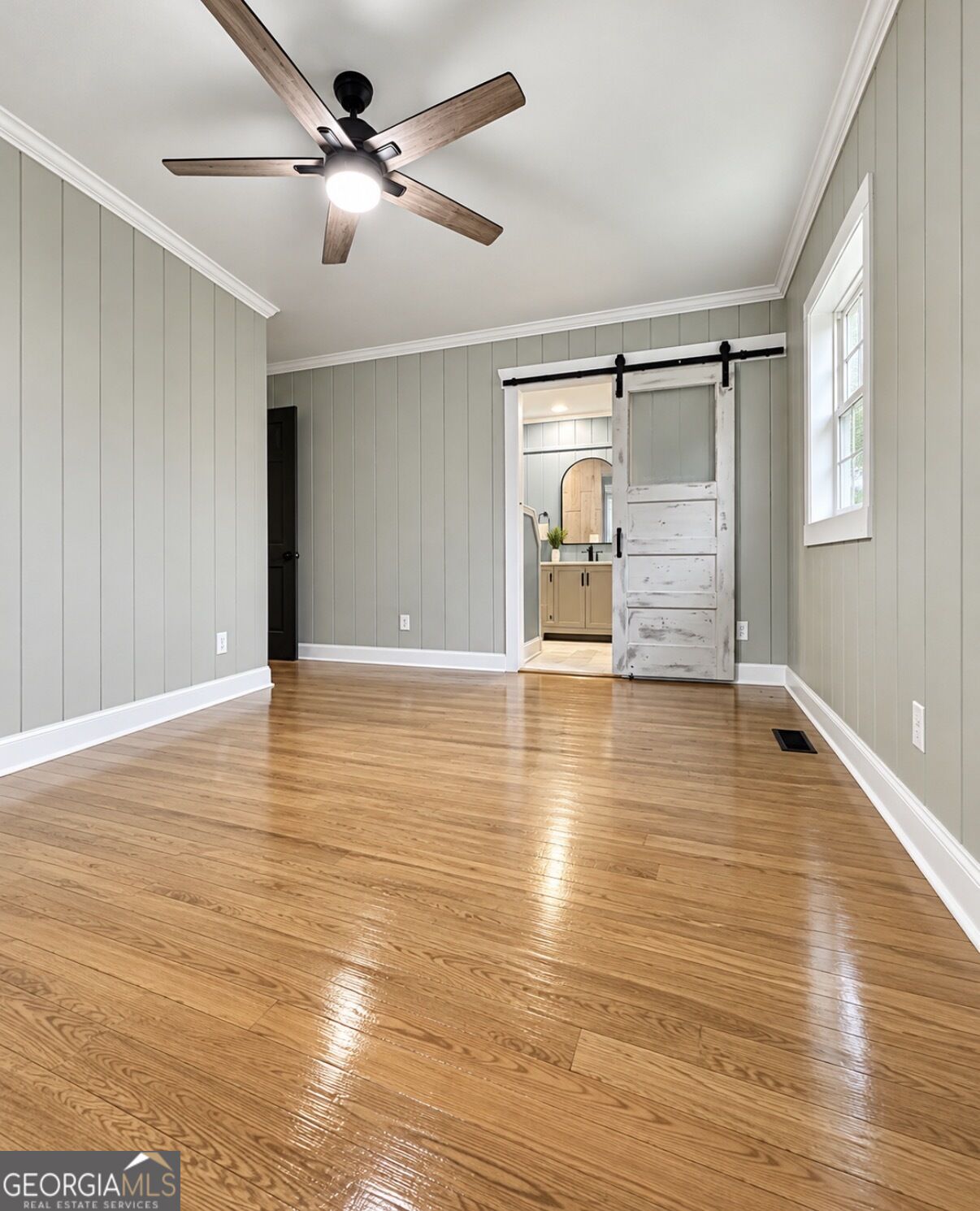 405 N Broughton Street Property Photo 17