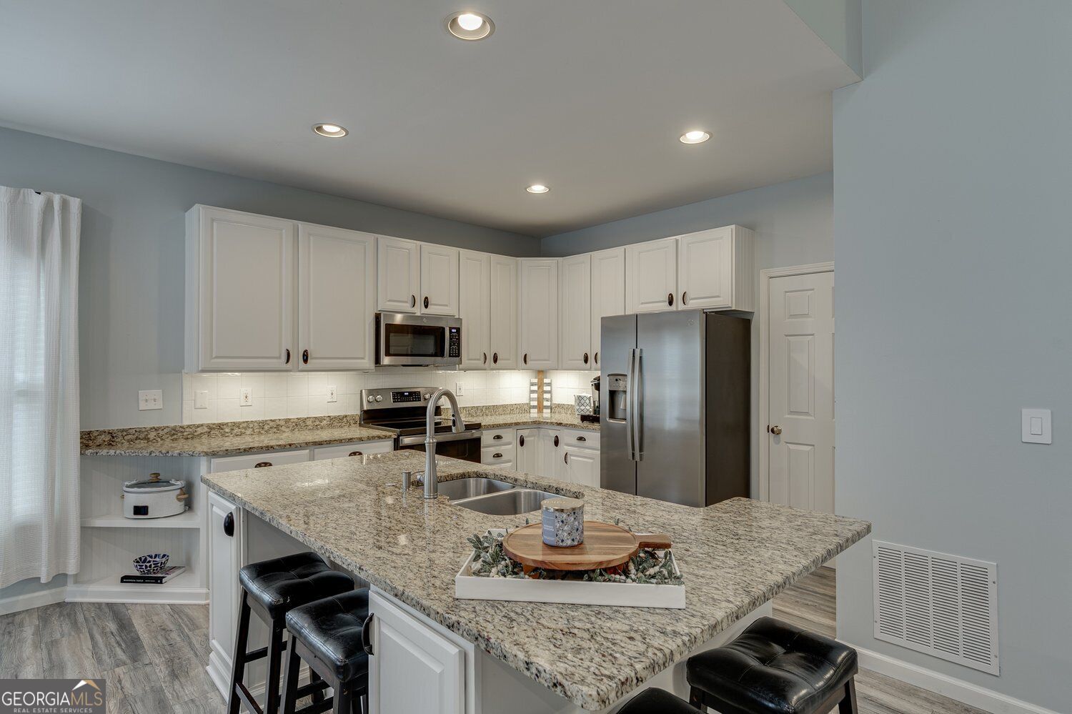 575 Morning Creek Lane Property Photo 13