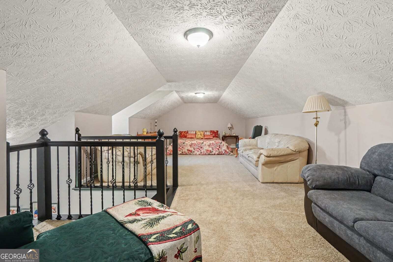 585 P J East Road Property Photo 22