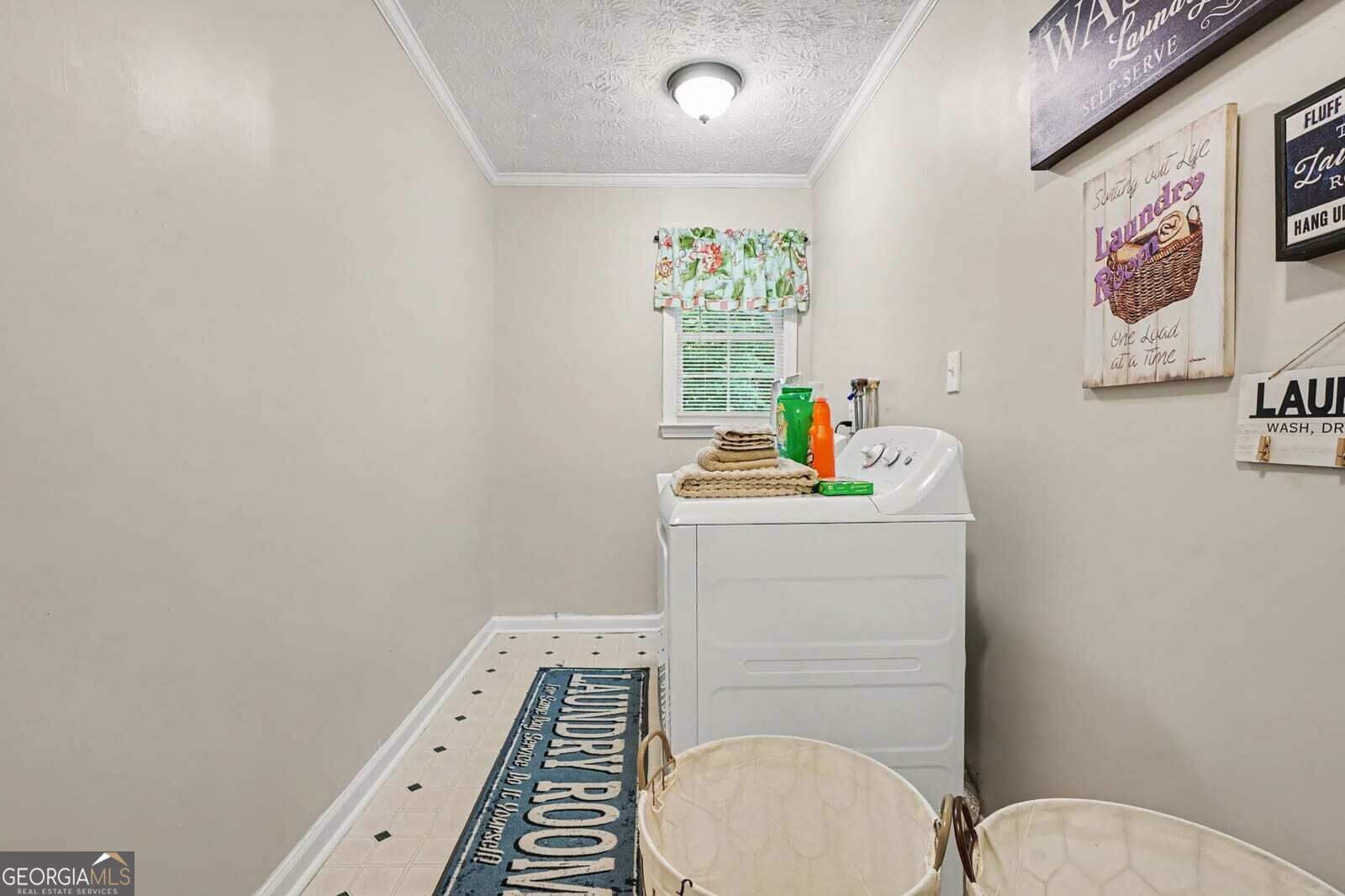 585 P J East Road Property Photo 27