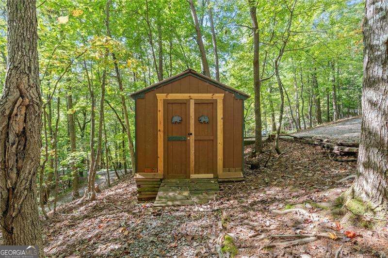 726 Cherry Lake Drive Property Photo 33