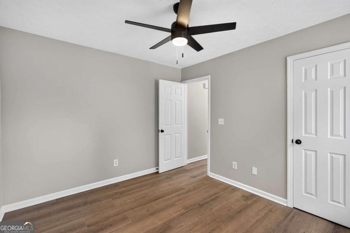 250 Buddy Burt Road Property Photo 15
