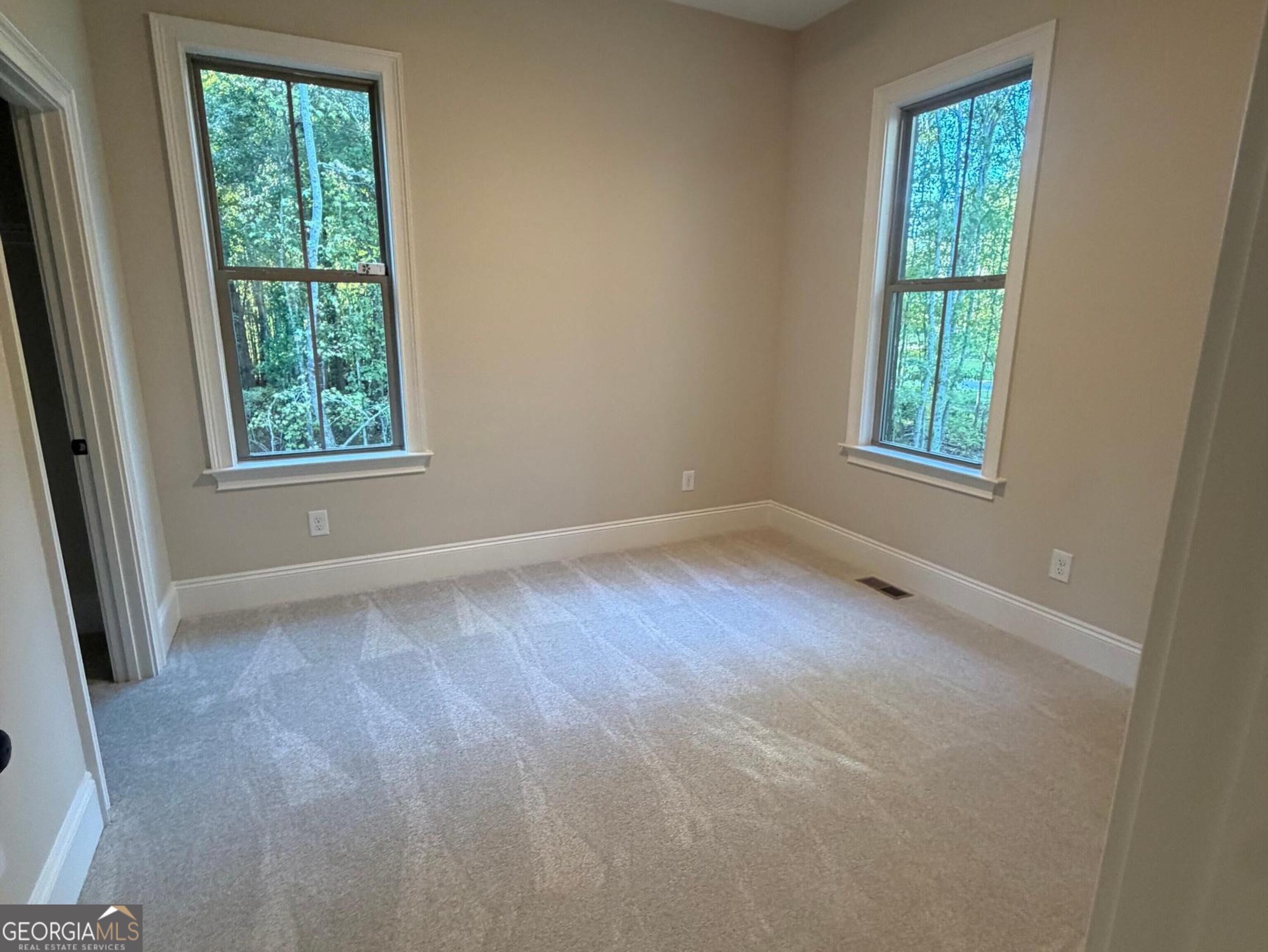 1051 Waverly Drive Property Photo 27