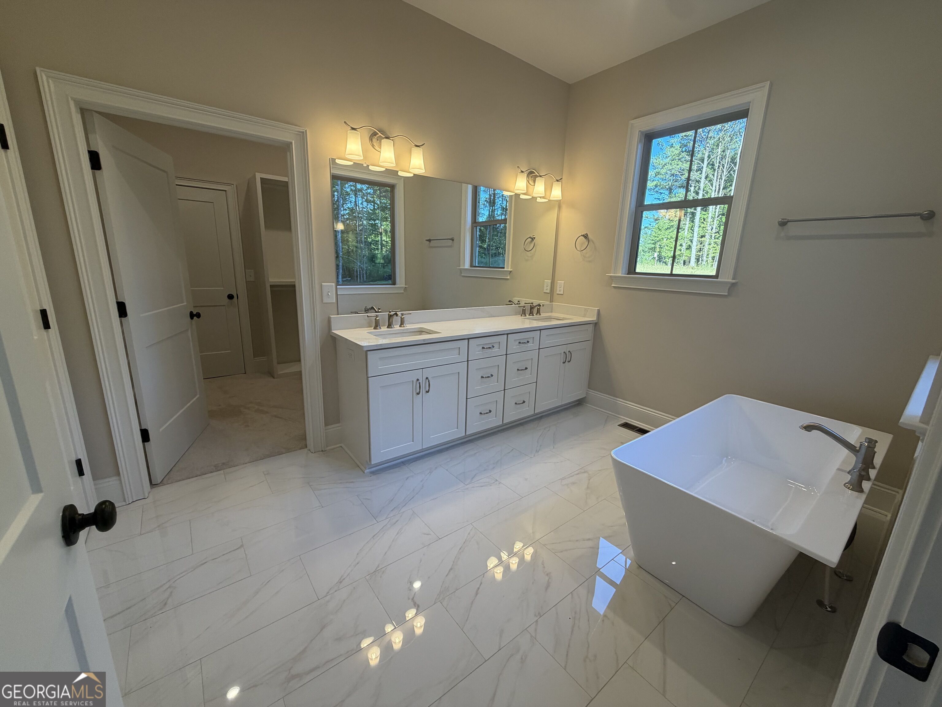 1051 Waverly Drive Property Photo 35