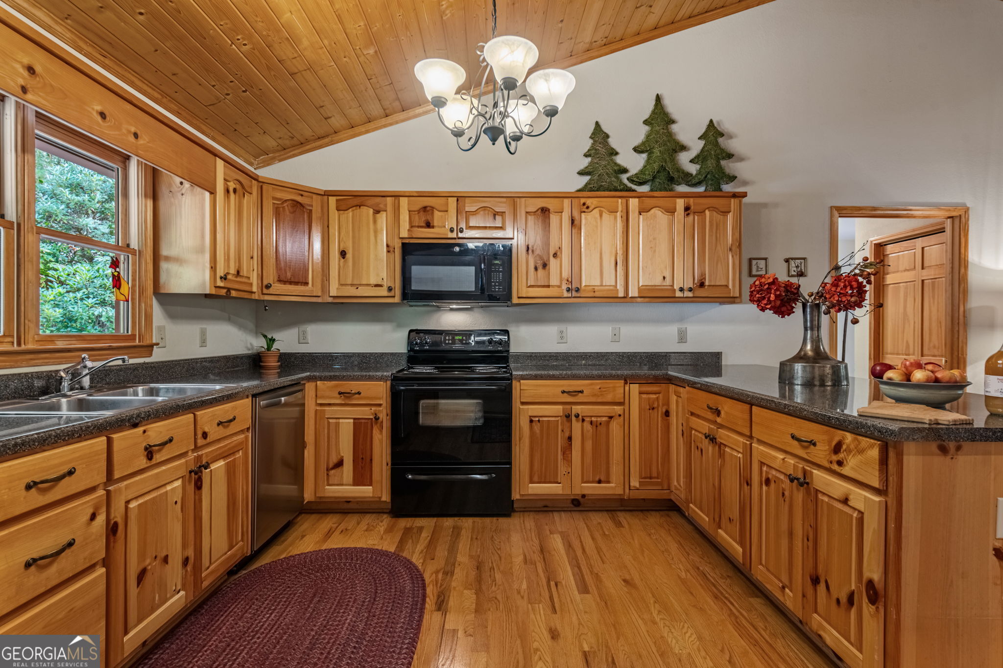257 Pine Ridge Road Property Photo 10