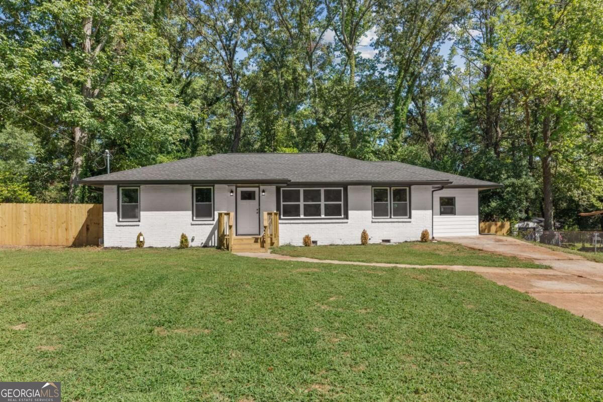 2780 Long Way Property Photo 2