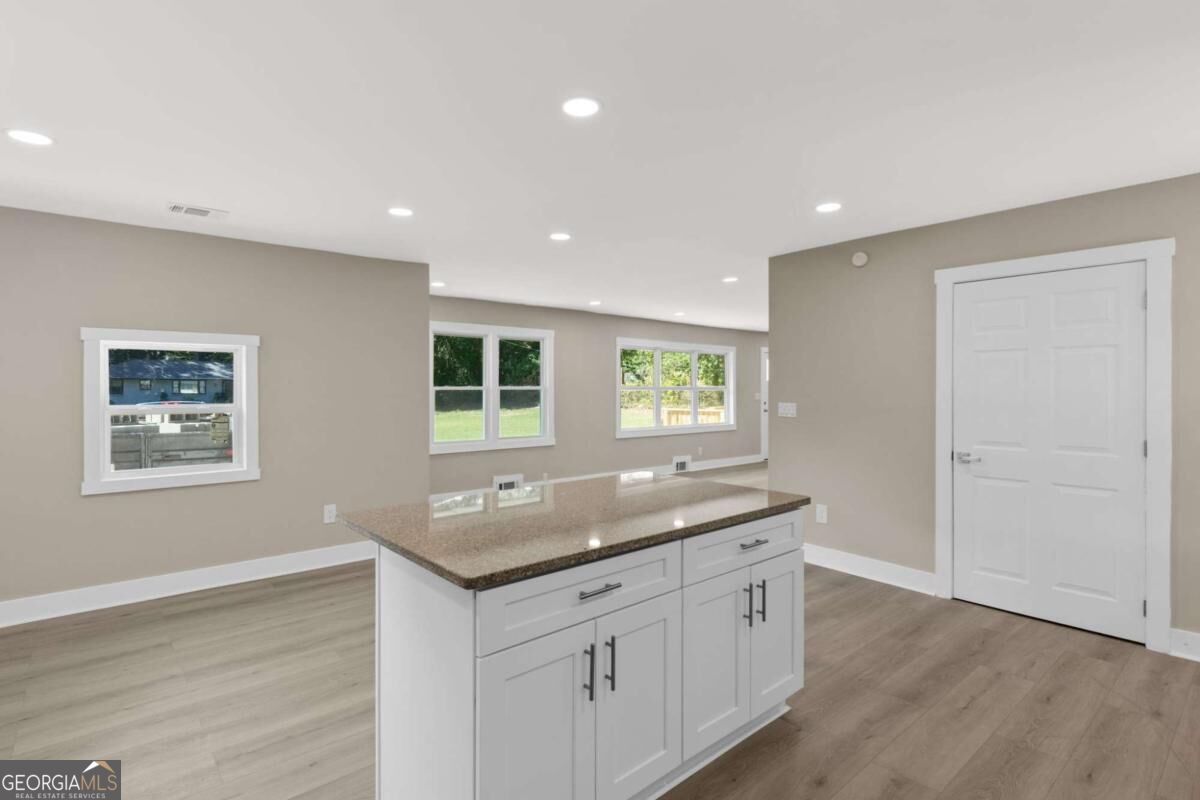 2780 Long Way Property Photo 11