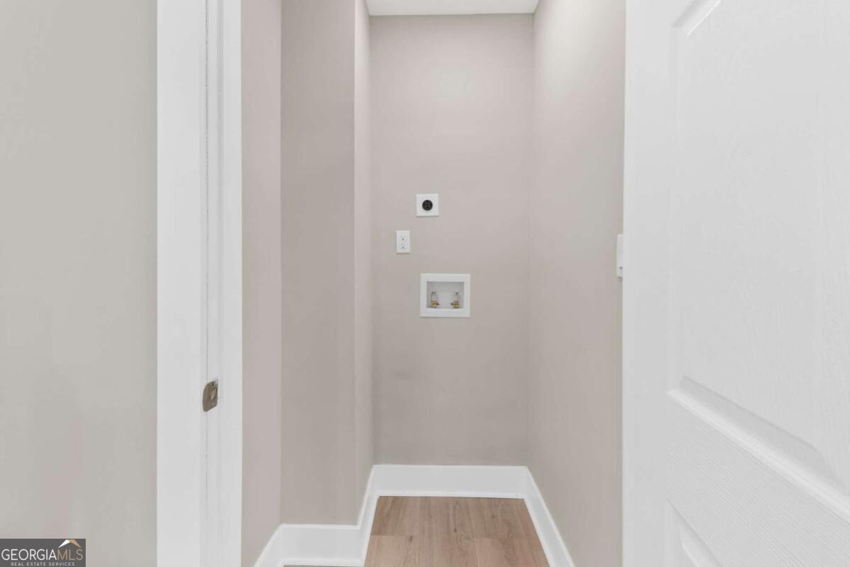 2780 Long Way Property Photo 16