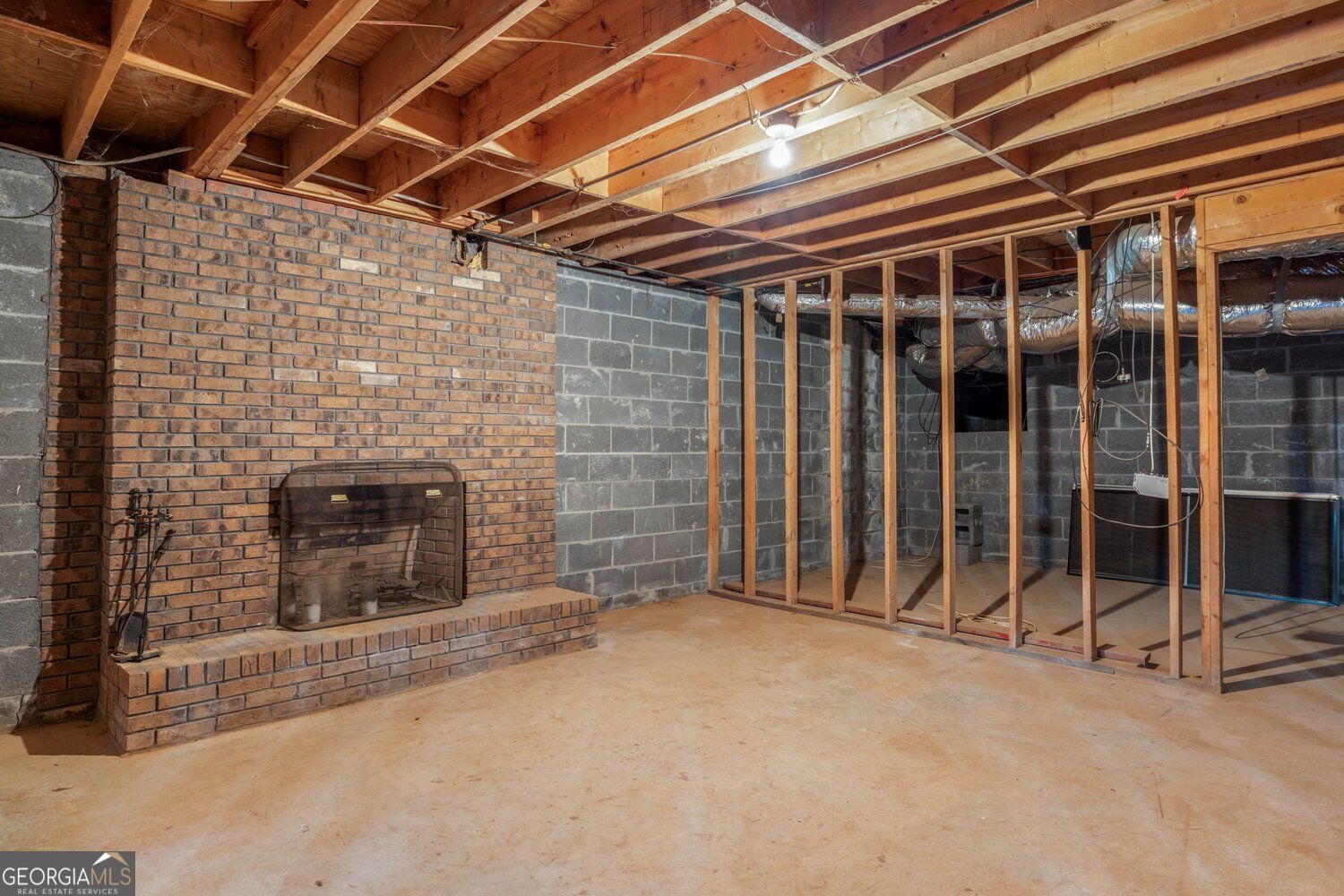 5011 Stones Crossing Drive Sw Property Photo 7