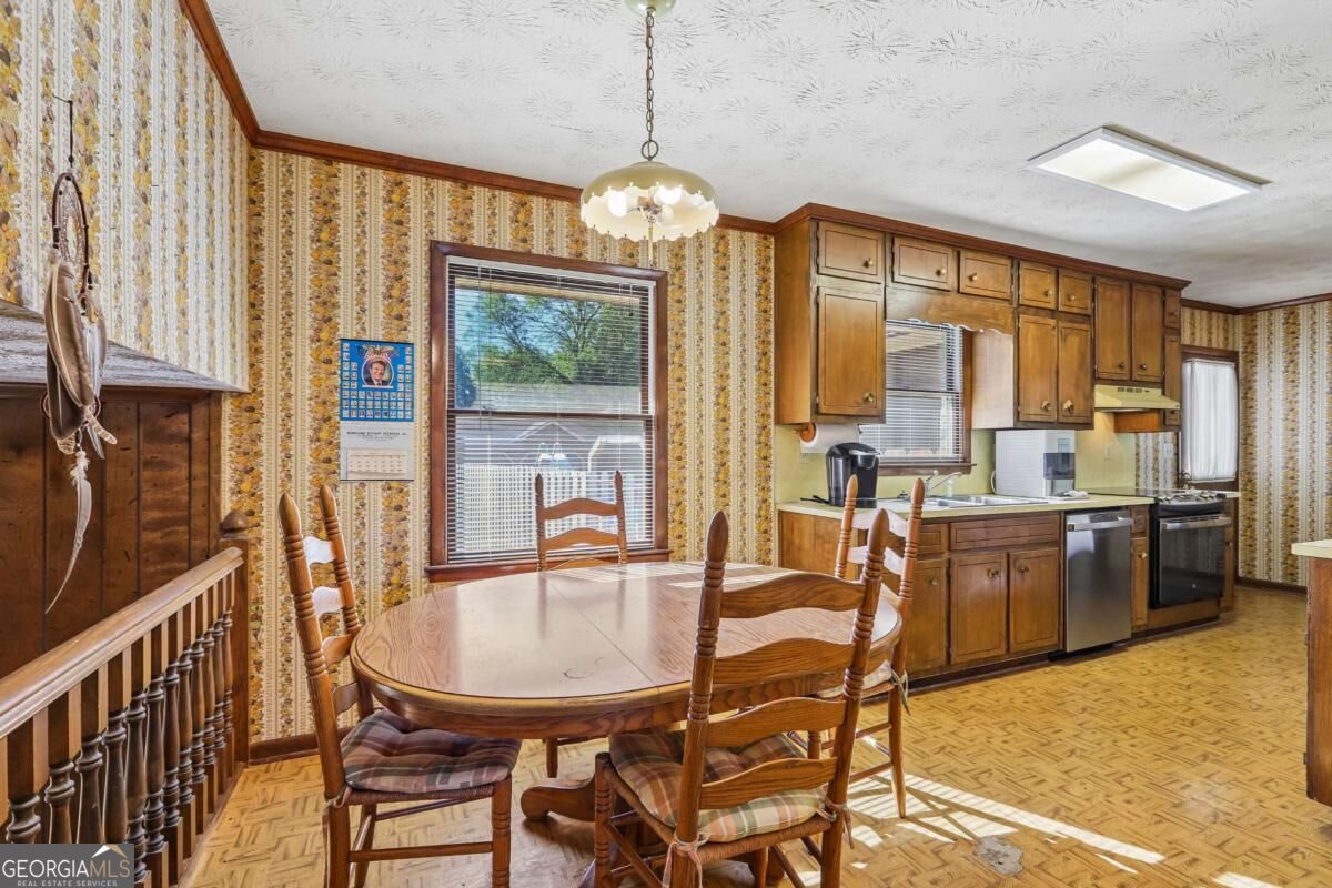 4542 Burns Road Nw Property Photo 10