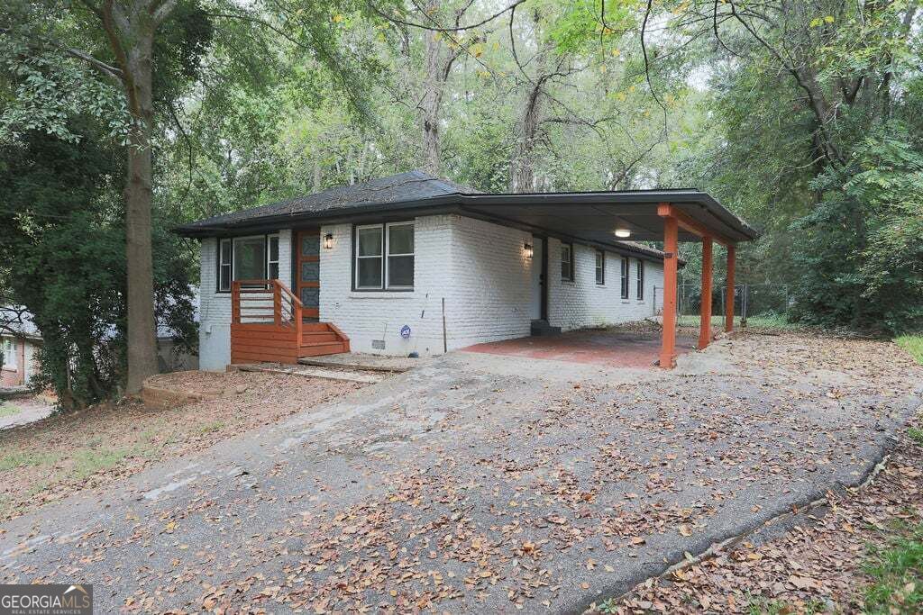 1990 Flintwood Drive Se Property Photo 13