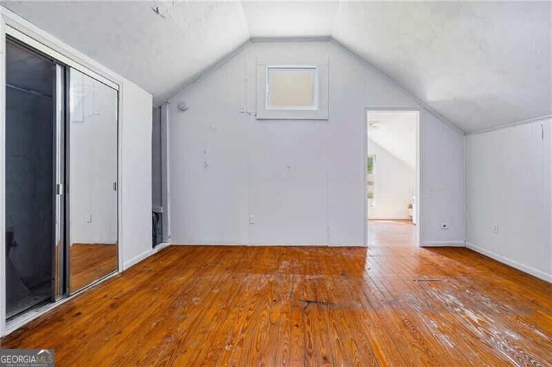1074 Colquitt Avenue Property Photo 28