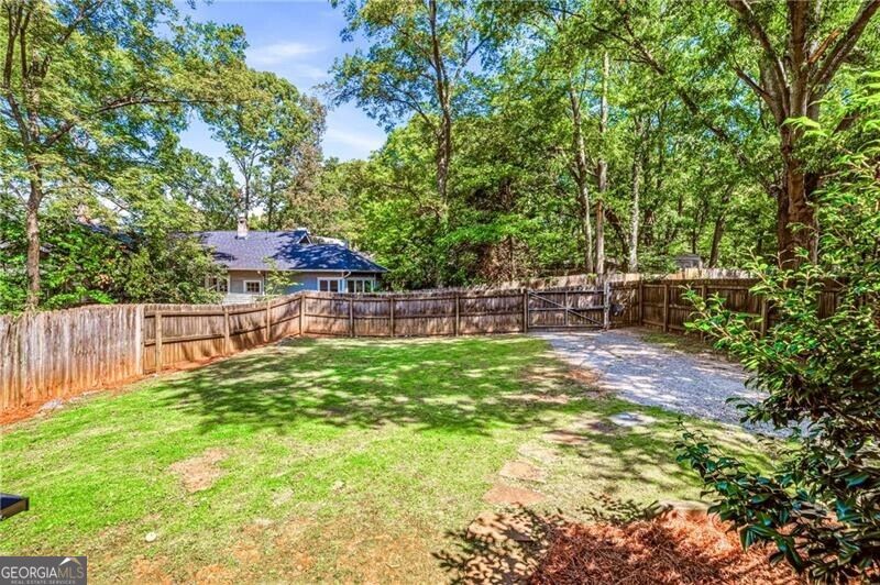 1074 Colquitt Avenue Property Photo 31