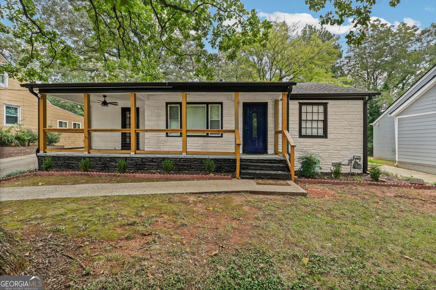 1810 Sylvan Road Sw Property Photo 1