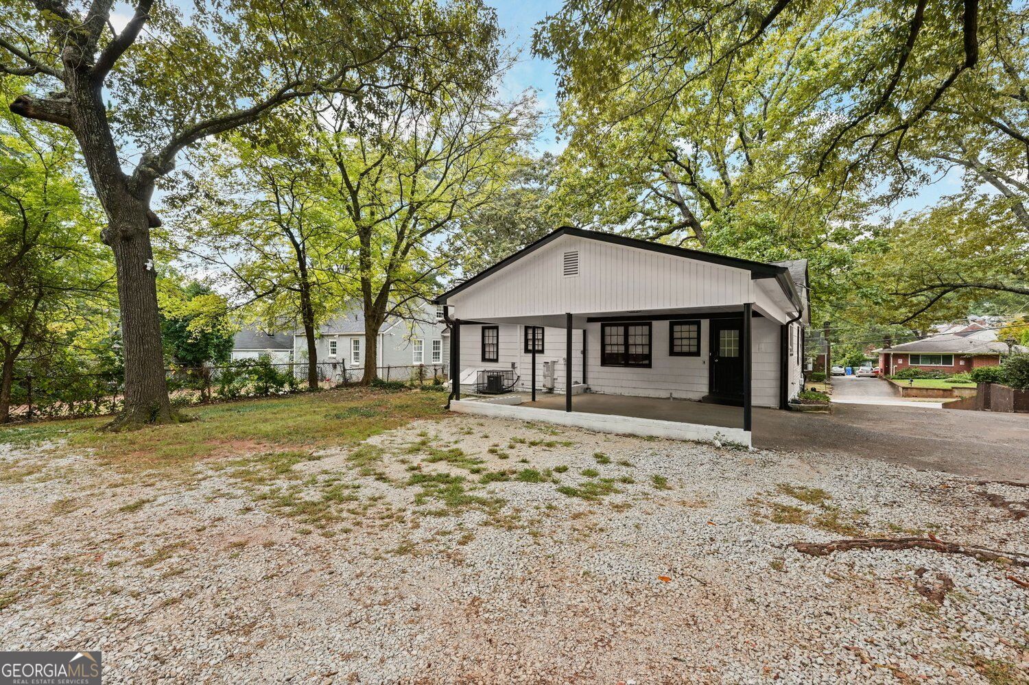 1810 Sylvan Road Sw Property Photo 15
