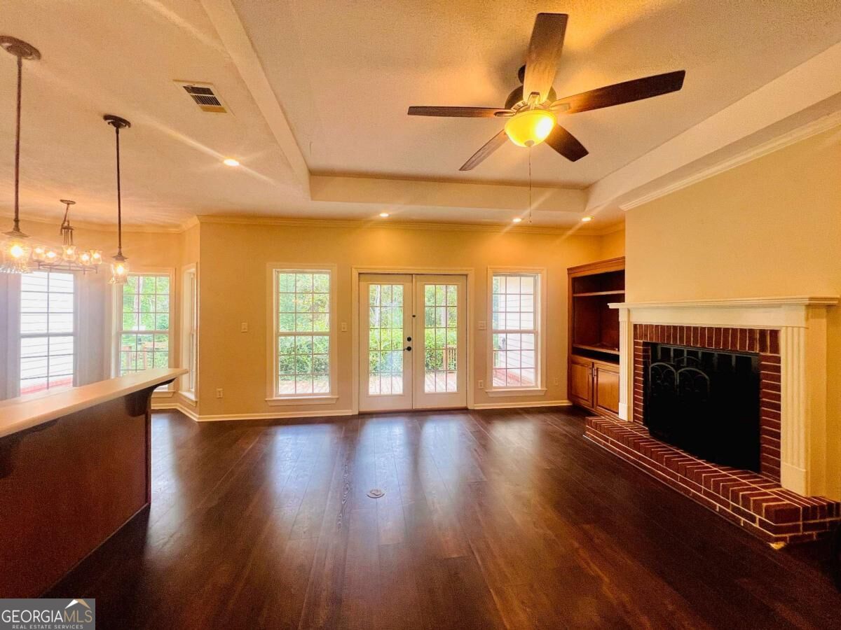 4022 Liska Circle Property Photo 6