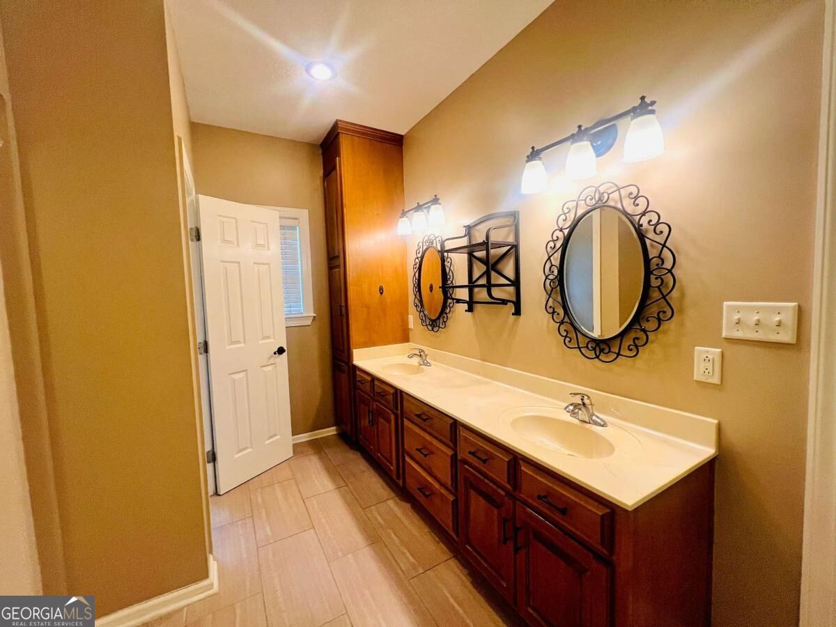 4022 Liska Circle Property Photo 22