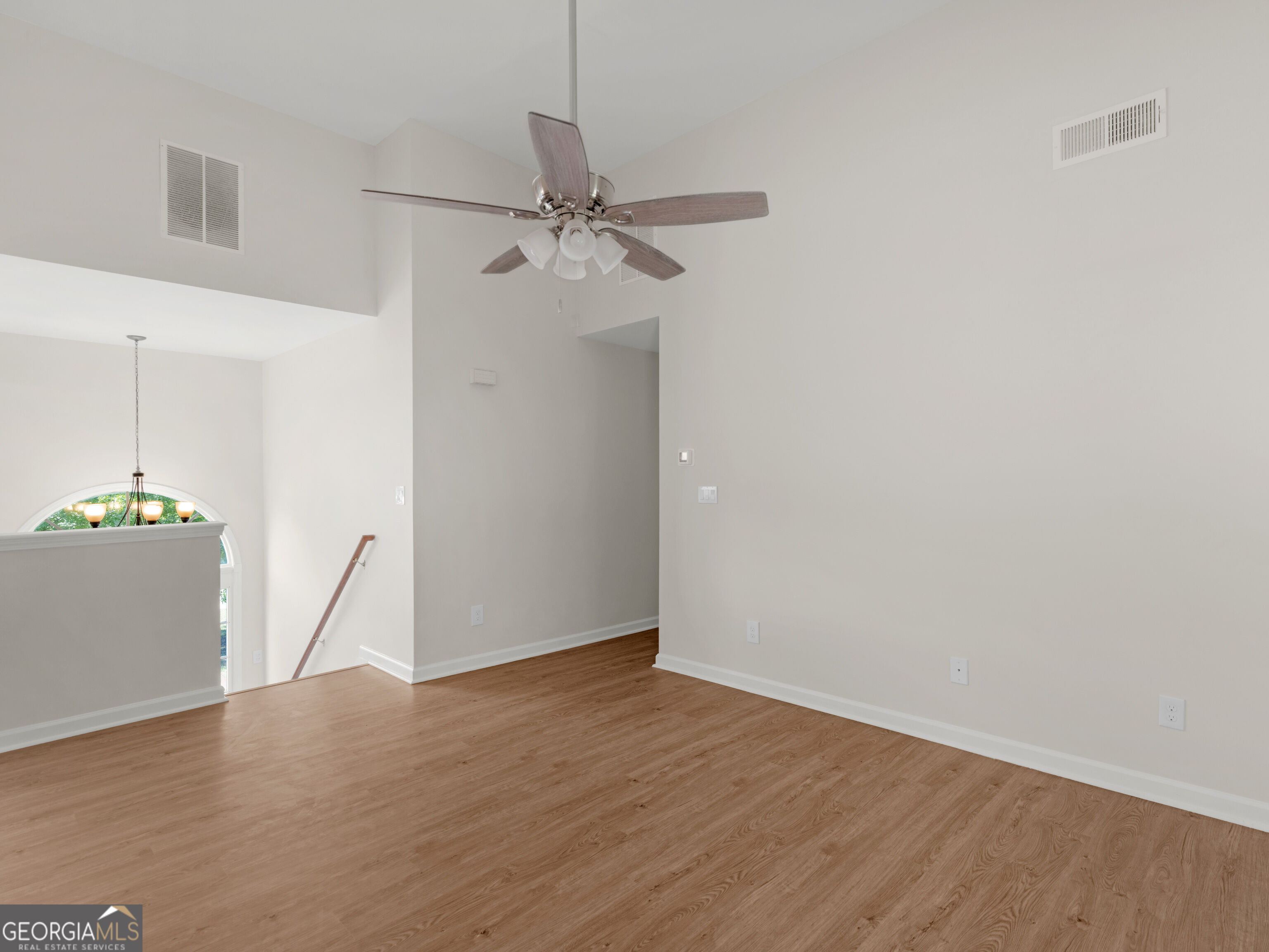 102 Jasons Ridge Property Photo 4