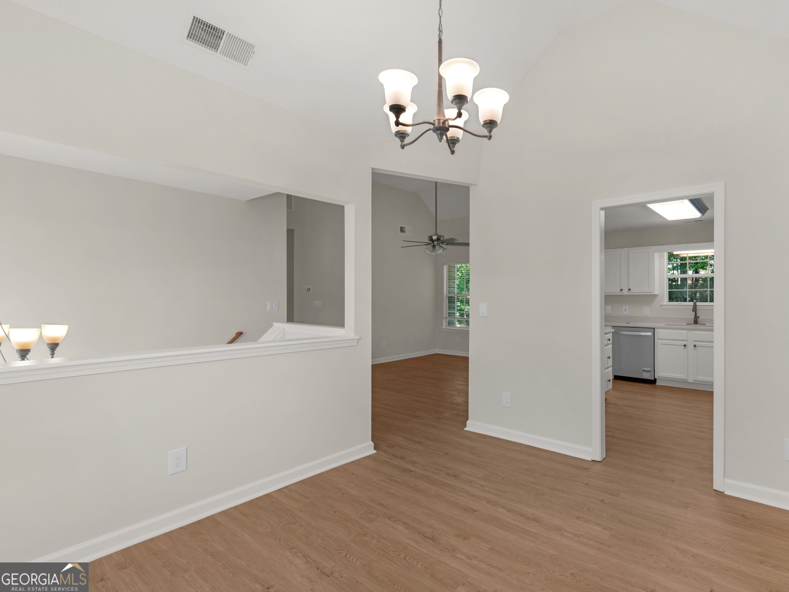 102 Jasons Ridge Property Photo 8