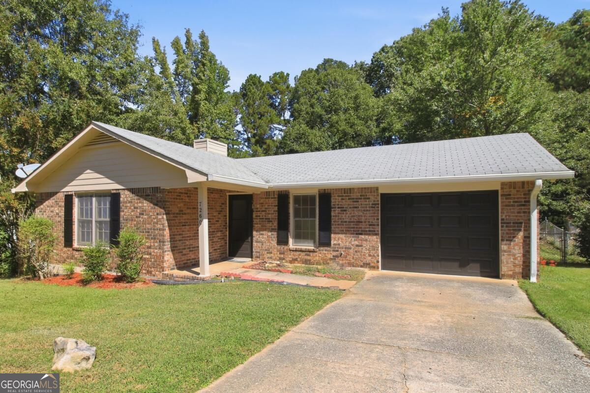 7260 Fernwood Drive Property Photo 2