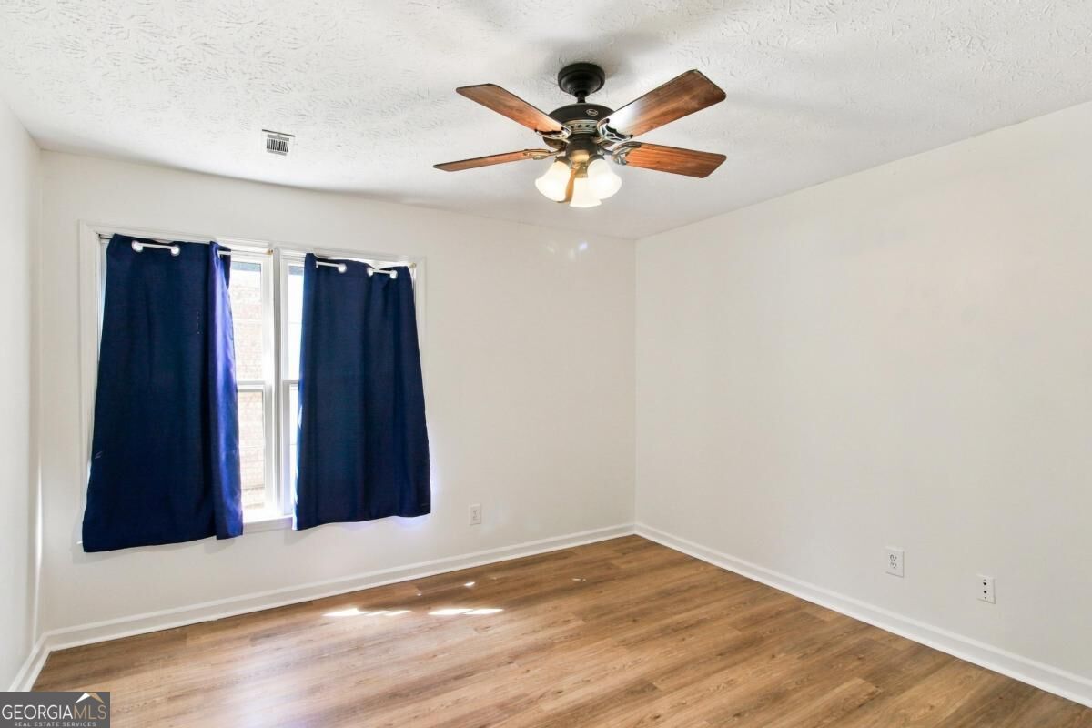 7260 Fernwood Drive Property Photo 10