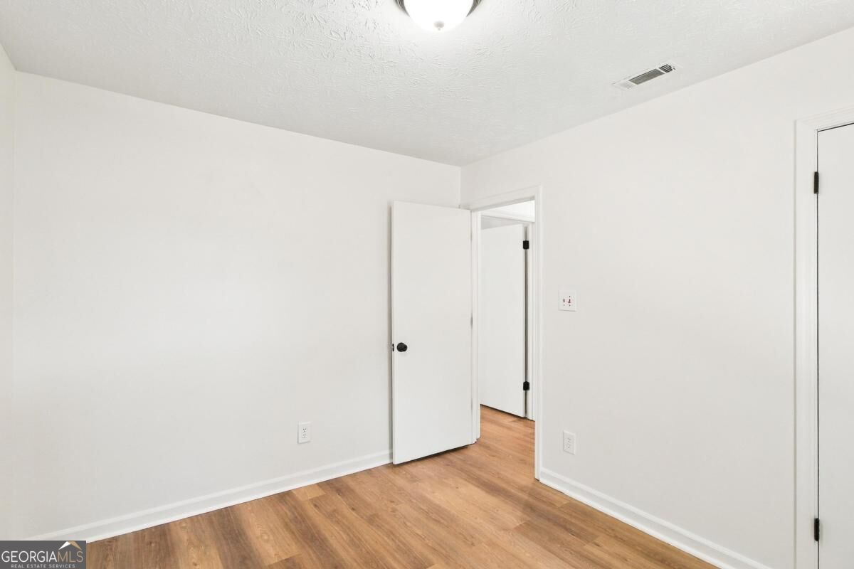 7260 Fernwood Drive Property Photo 13