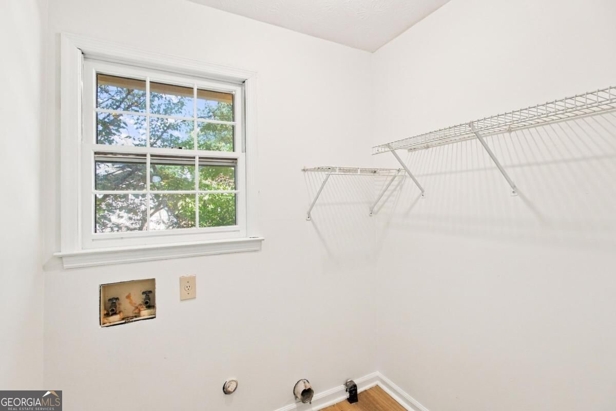 7260 Fernwood Drive Property Photo 17