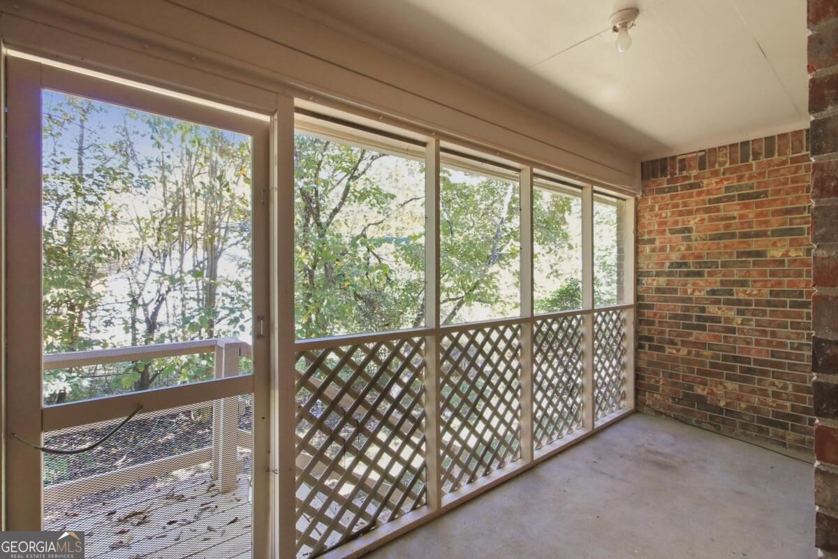 7260 Fernwood Drive Property Photo 23