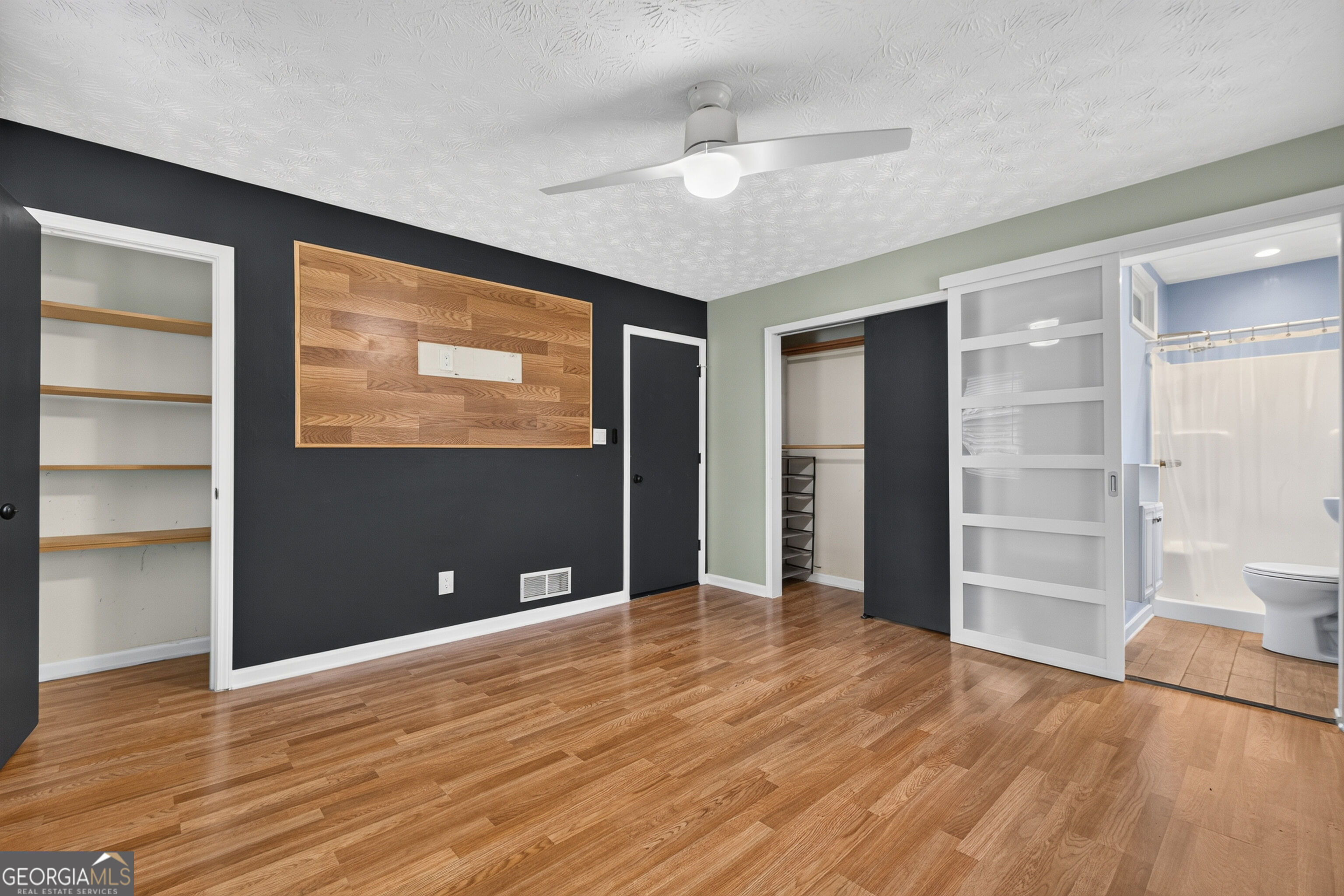 430 Pinehurst Drive Property Photo 21