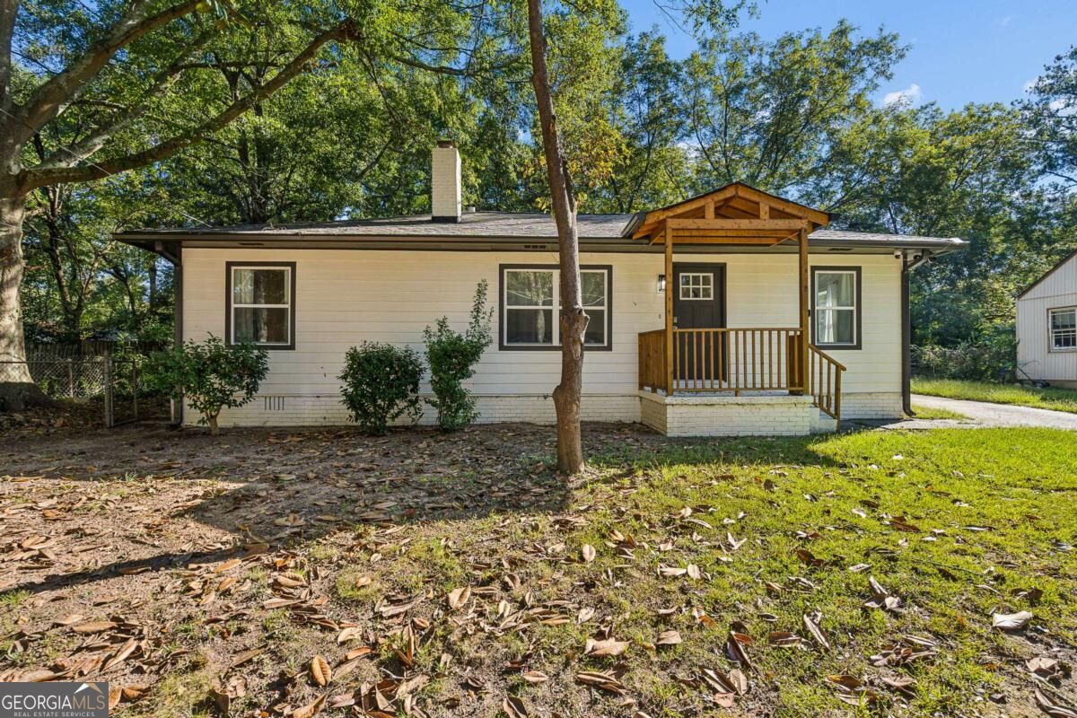 569 Yancey Drive Property Photo 2
